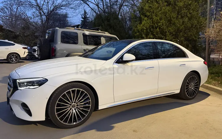 Mercedes-Benz E 300 2023 года за 38 000 000 тг. в Алматы