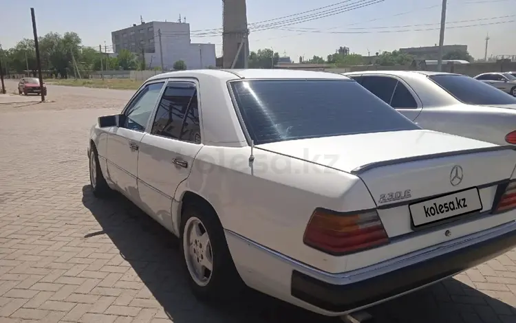 Mercedes-Benz E 230 1990 годаүшін1 100 000 тг. в Тараз