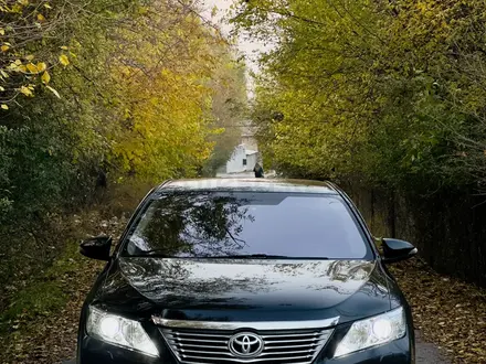 Toyota Camry 2013 года за 8 500 000 тг. в Шымкент