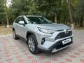 Toyota RAV4 2020 годаүшін15 450 000 тг. в Актобе – фото 2