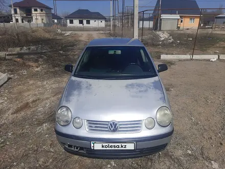 Volkswagen Polo 2002 года за 1 600 000 тг. в Алматы – фото 2