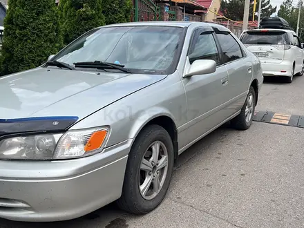 Toyota Camry 2000 года за 3 500 000 тг. в Алматы