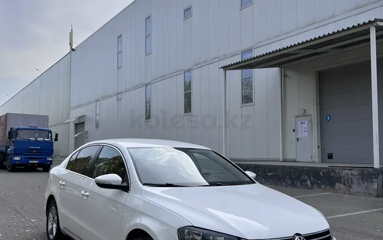 Volkswagen Passat 2013 годаүшін4 850 000 тг. в Алматы