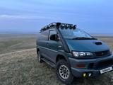Mitsubishi Delica 1997 годаfor3 800 000 тг. в Актобе – фото 2