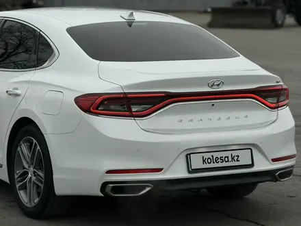 Hyundai Grandeur 2019 года за 11 299 000 тг. в Алматы – фото 24