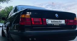 BMW 520 1991 года за 2 800 000 тг. в Атырау – фото 4