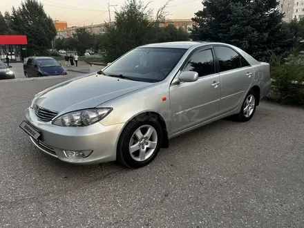 Toyota Camry 2003 года за 6 299 999 тг. в Актобе – фото 10