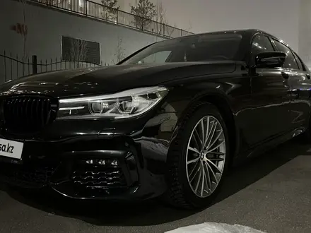 BMW 740 2016 года за 18 500 000 тг. в Астана