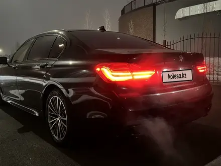 BMW 740 2016 года за 18 500 000 тг. в Астана – фото 8