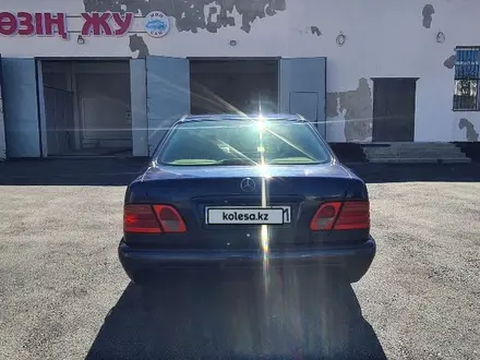 Mercedes-Benz E 240 1999 года за 3 200 000 тг. в Кызылорда – фото 12