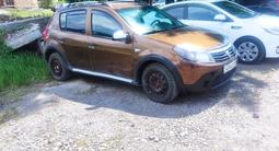 Renault Sandero Stepway 2014 года за 2 630 000 тг. в Караганда – фото 2