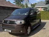 Volkswagen Caravelle 2015 года за 13 900 000 тг. в Алматы – фото 5