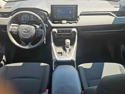 Toyota RAV4 2020 года за 9 500 000 тг. в Алматы – фото 8