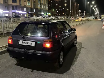 Volkswagen Golf 1992 года за 900 000 тг. в Кокшетау – фото 3