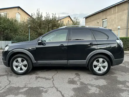 Chevrolet Captiva 2012 года за 5 200 000 тг. в Алматы – фото 5