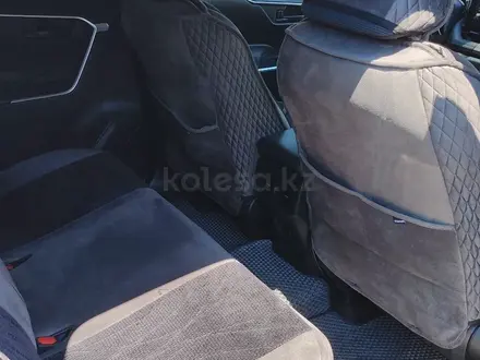 Toyota RAV4 2020 года за 13 300 000 тг. в Актобе – фото 6