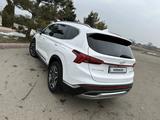 Hyundai Santa Fe 2022 года за 15 500 000 тг. в Алматы – фото 4