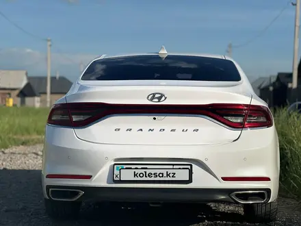 Hyundai Grandeur 2017 года за 10 600 000 тг. в Шымкент – фото 6