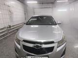 Chevrolet Cruze 2014 года за 2 600 000 тг. в Костанай – фото 2