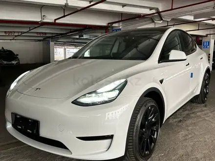 Tesla Model Y 2023 года за 26 500 000 тг. в Астана – фото 2