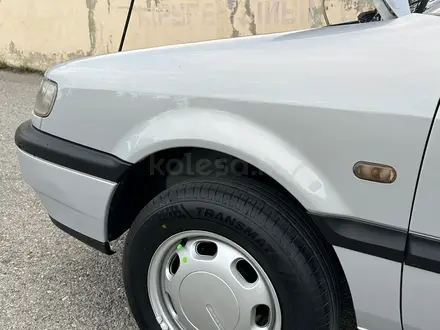 Volkswagen Passat 1996 года за 2 900 000 тг. в Шымкент – фото 39