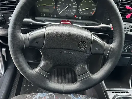 Volkswagen Passat 1996 года за 2 900 000 тг. в Шымкент – фото 53