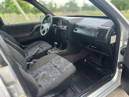 Volkswagen Passat 1996 года за 2 900 000 тг. в Шымкент – фото 62