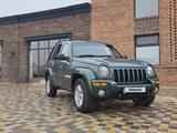 Jeep Liberty 2002 года за 5 600 000 тг. в Актобе – фото 2