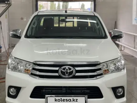 Toyota Hilux 2021 года за 17 100 000 тг. в Актобе