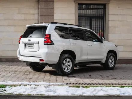 Toyota Land Cruiser Prado 2019 года за 23 500 000 тг. в Алматы – фото 35