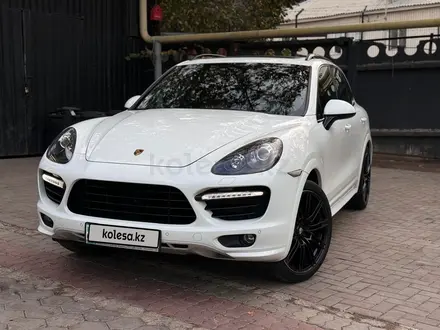 Porsche Cayenne 2012 года за 18 500 000 тг. в Алматы