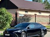 Toyota Camry 2021 года за 17 500 000 тг. в Астана