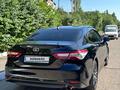 Toyota Camry 2021 года за 17 500 000 тг. в Астана – фото 5