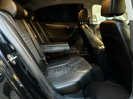 Volkswagen Passat 2013 года за 5 500 000 тг. в Алматы – фото 16