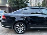 Volkswagen Passat 2013 годаүшін5 500 000 тг. в Алматы – фото 4
