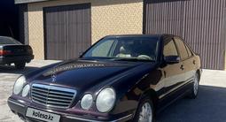 Mercedes-Benz E 240 2001 годаүшін4 900 000 тг. в Сатпаев