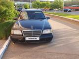 Mercedes-Benz C 180 1993 годаүшін1 250 000 тг. в Астана – фото 2