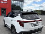 Kia Seltos 2023 года за 9 100 000 тг. в Петропавловск – фото 4