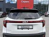 Kia Seltos 2023 года за 9 100 000 тг. в Петропавловск – фото 5
