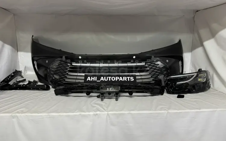 Передний бампер на Toyota Camry 80 за 100 000 тг. в Алматы