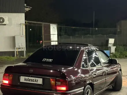 Opel Vectra 1993 года за 1 250 000 тг. в Шымкент – фото 7