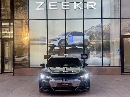 Audi e-tron GT 2022 года за 65 000 000 тг. в Алматы