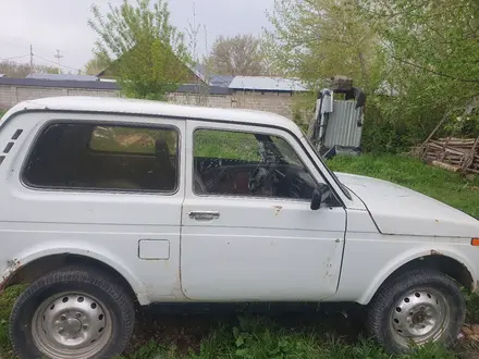 ВАЗ (Lada) Lada 2121 1999 года за 600 000 тг. в Шымкент – фото 4