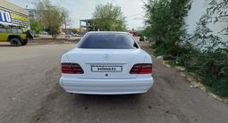 Mercedes-Benz E 220 2000 годаүшін2 300 000 тг. в Жезказган – фото 3