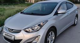 Hyundai Elantra 2015 года за 6 500 000 тг. в Байконыр – фото 2
