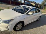 Hyundai Elantra 2019 годаүшін6 300 000 тг. в Уральск – фото 4
