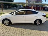 Hyundai Elantra 2019 годаүшін6 300 000 тг. в Уральск – фото 2