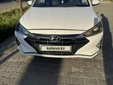 Hyundai Elantra 2019 годаүшін6 300 000 тг. в Уральск