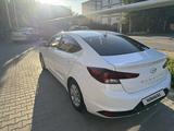 Hyundai Elantra 2019 годаүшін6 300 000 тг. в Уральск – фото 5