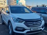 Hyundai Santa Fe 2016 года за 12 000 000 тг. в Актау